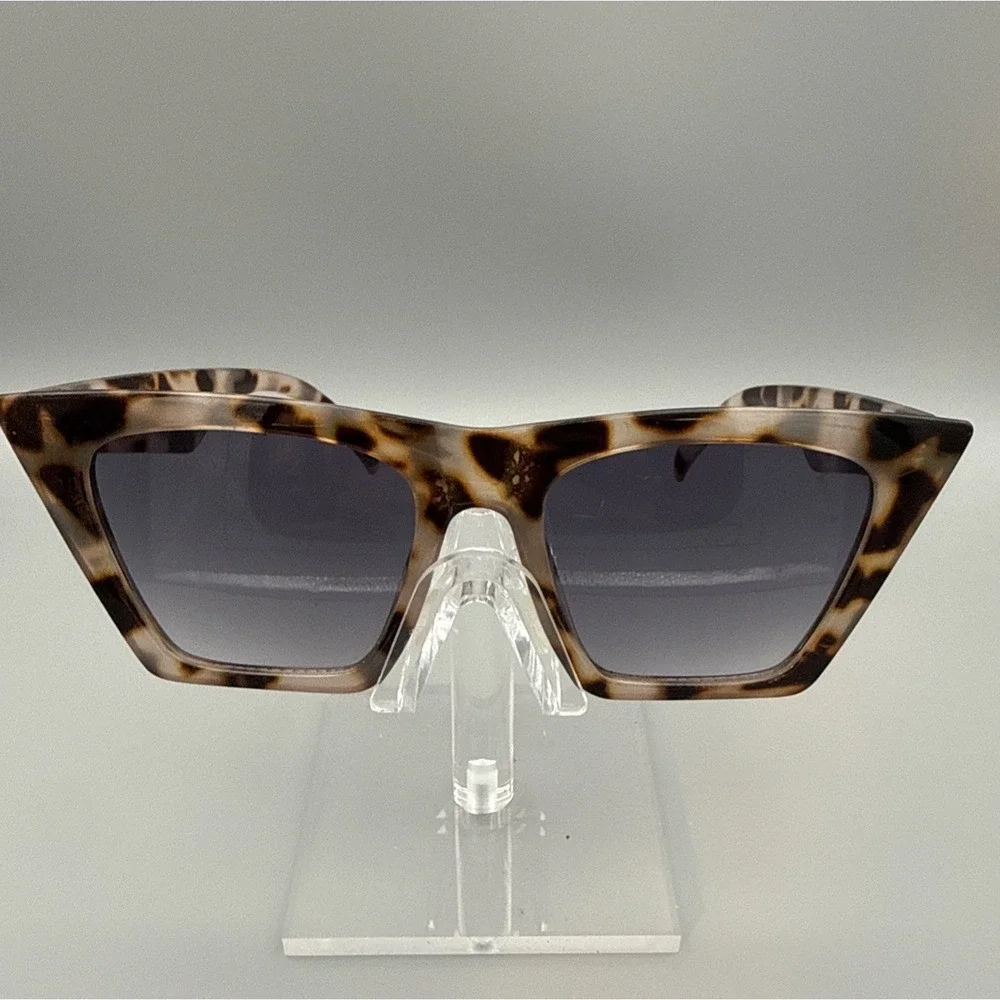 Cat Eye Sunglasses Dark Tortoise Frame Purple Gradient Polarized by Foster Grant